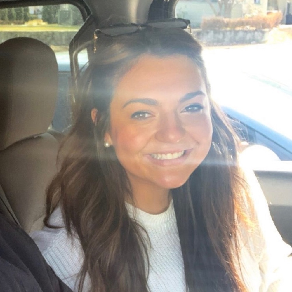 Meet your Posher, Gina